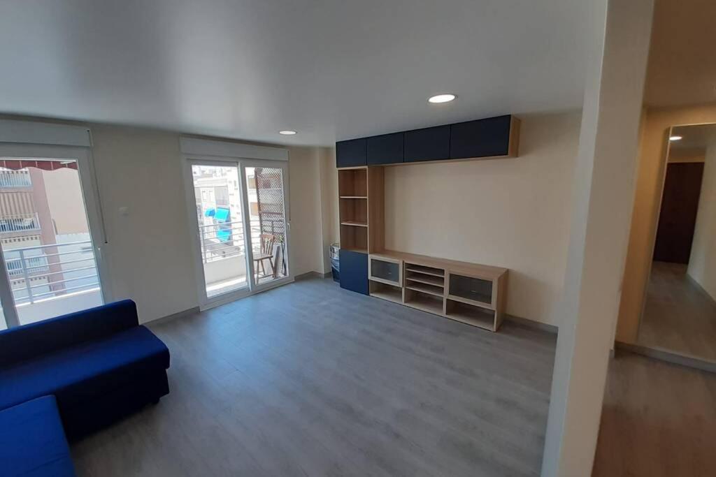 Modern Huge Appartement, Just 100 M From The Beach Santa Pola Exterior photo